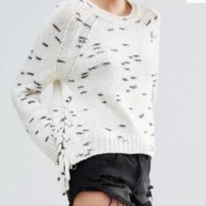 John + Jenn• Cream Speckled Crewneck Sweater with Side Lace-Up. Sz M